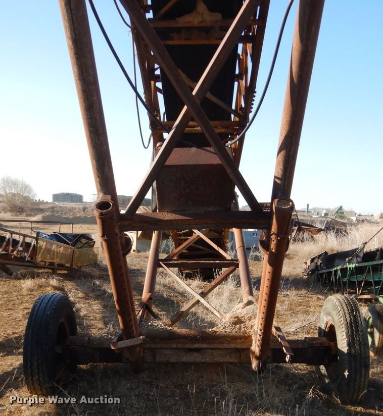 image for item FX9112 Peerless 60'L x 29.5"W conveyor