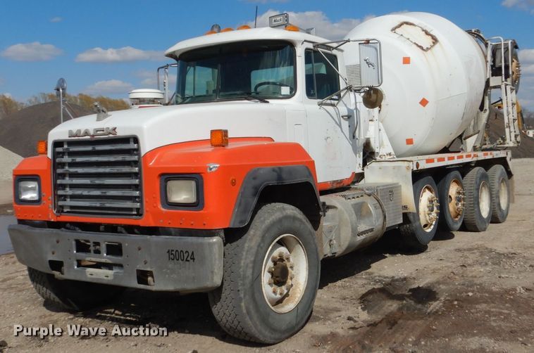 image for item FX9119 1997 Mack RD690S ready mix truck