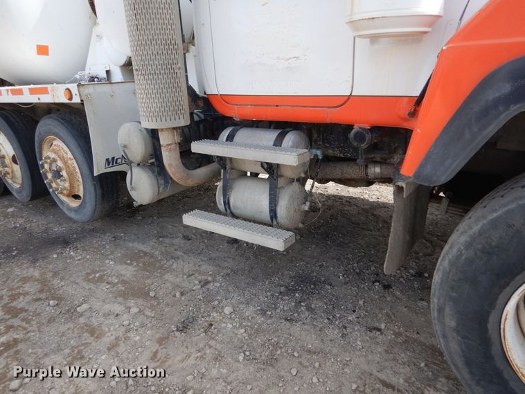 image for item FX9119 1997 Mack RD690S ready mix truck