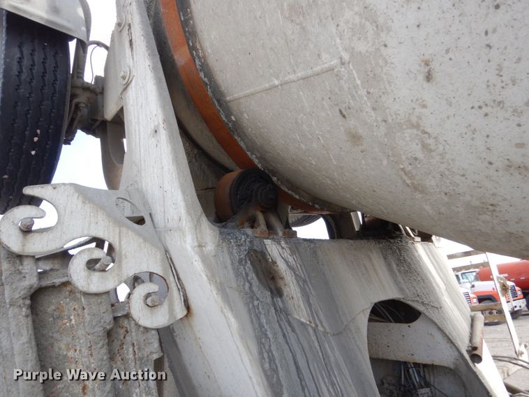 image for item FX9119 1997 Mack RD690S ready mix truck