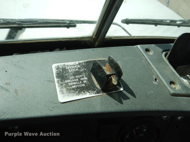 image for item FX9119 1997 Mack RD690S ready mix truck