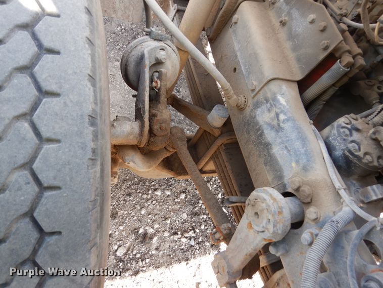 image for item FX9119 1997 Mack RD690S ready mix truck