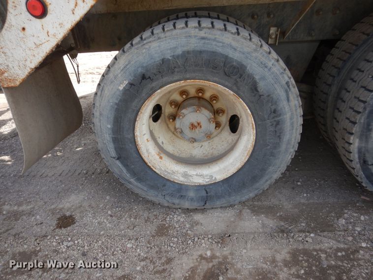 image for item FX9119 1997 Mack RD690S ready mix truck