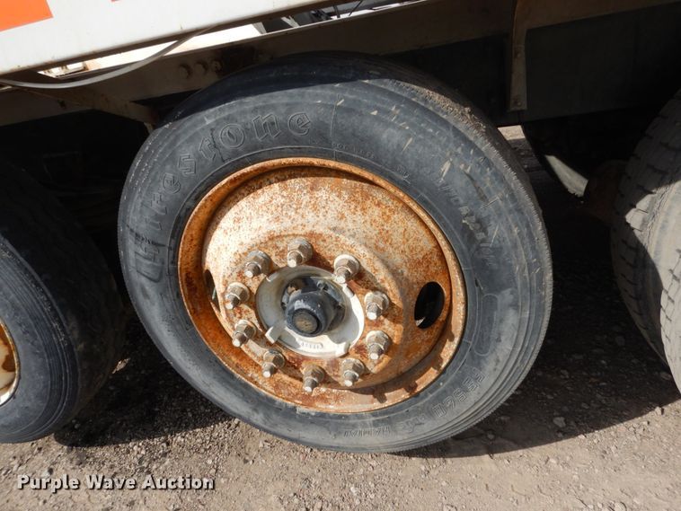 image for item FX9119 1997 Mack RD690S ready mix truck