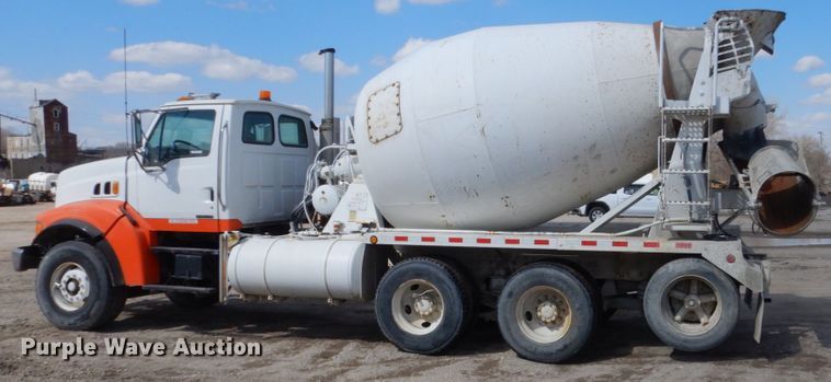 image for item FX9121 2004 Sterling L-Line ready mix truck