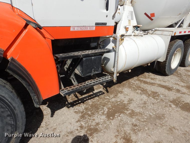 image for item FX9121 2004 Sterling L-Line ready mix truck