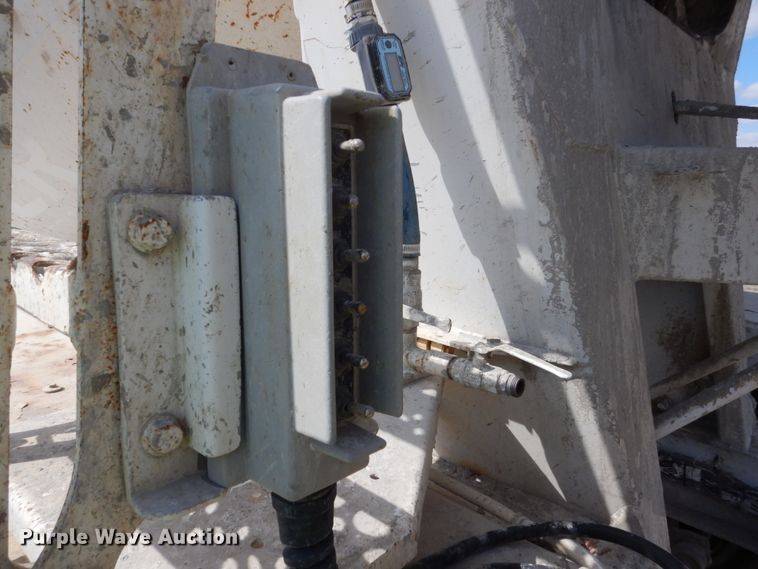 image for item FX9121 2004 Sterling L-Line ready mix truck