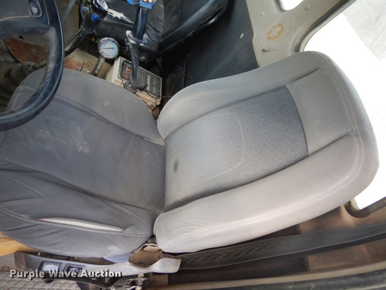 image for item FX9121 2004 Sterling L-Line ready mix truck