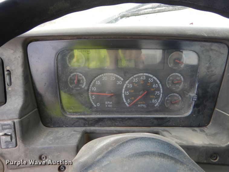 image for item FX9121 2004 Sterling L-Line ready mix truck