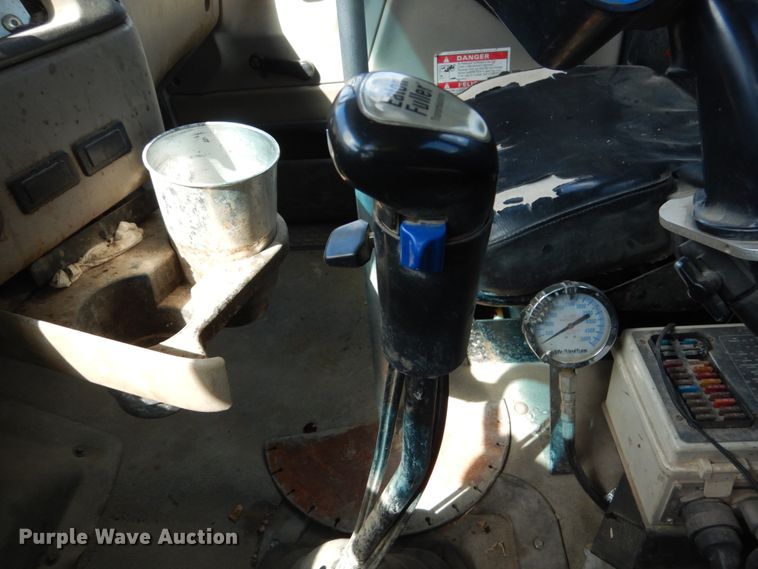 image for item FX9121 2004 Sterling L-Line ready mix truck