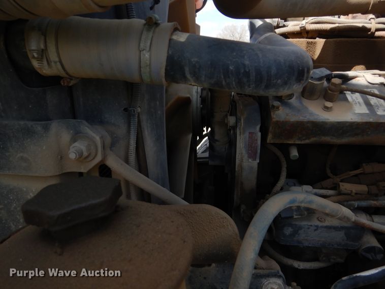 image for item FX9121 2004 Sterling L-Line ready mix truck