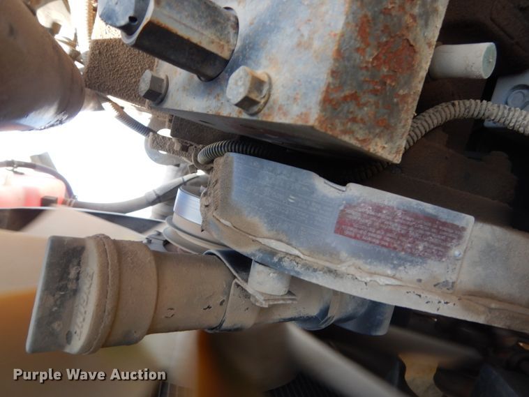 image for item FX9121 2004 Sterling L-Line ready mix truck