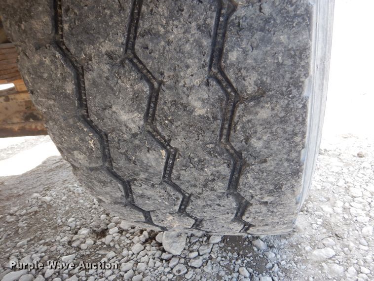 image for item FX9121 2004 Sterling L-Line ready mix truck