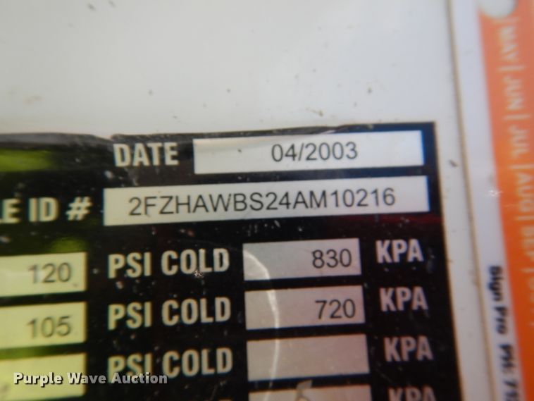 image for item FX9121 2004 Sterling L-Line ready mix truck