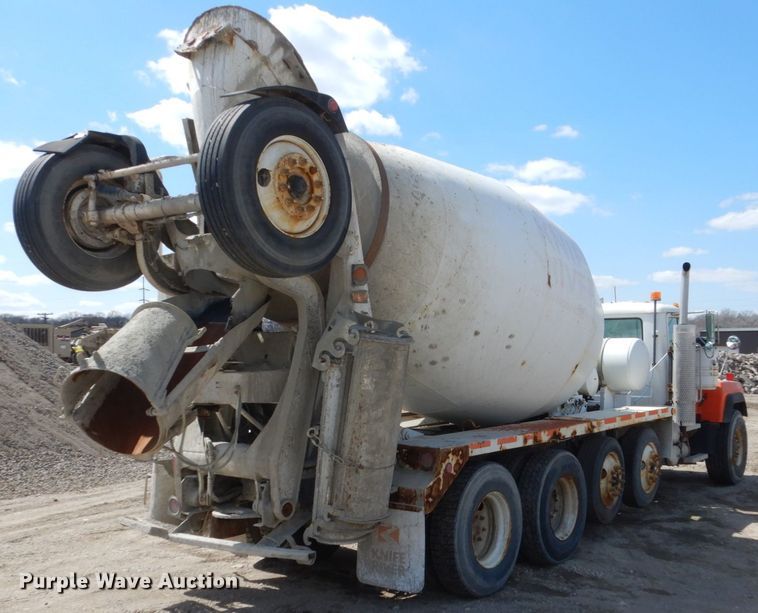 image for item FX9123 1997 Mack RD ready mix truck