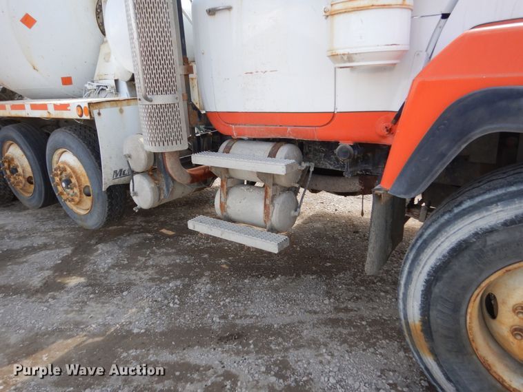 image for item FX9123 1997 Mack RD ready mix truck