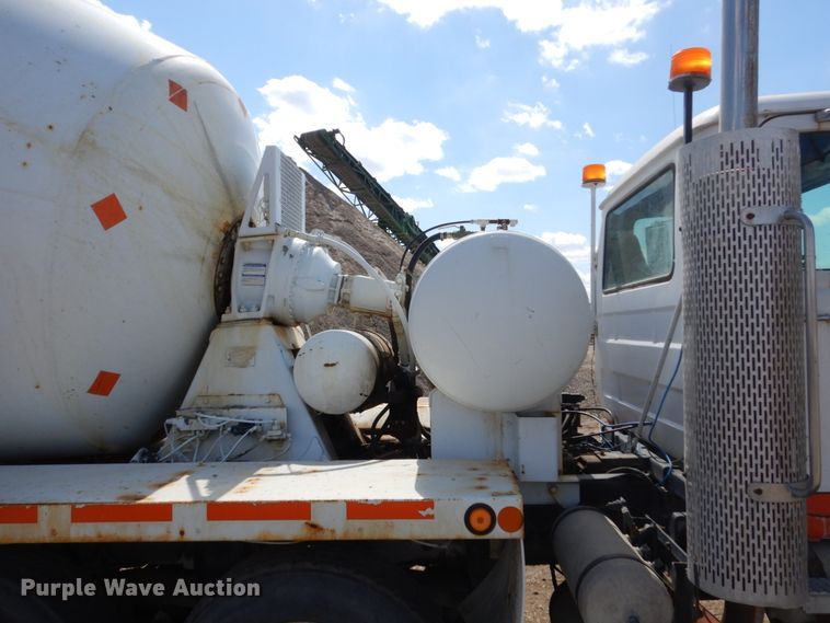 image for item FX9123 1997 Mack RD ready mix truck