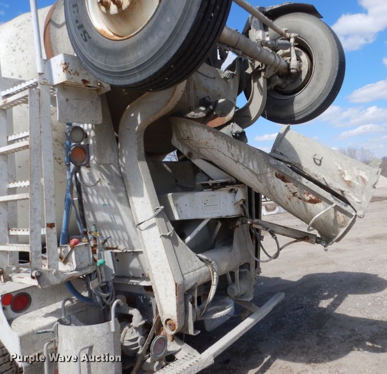 image for item FX9123 1997 Mack RD ready mix truck