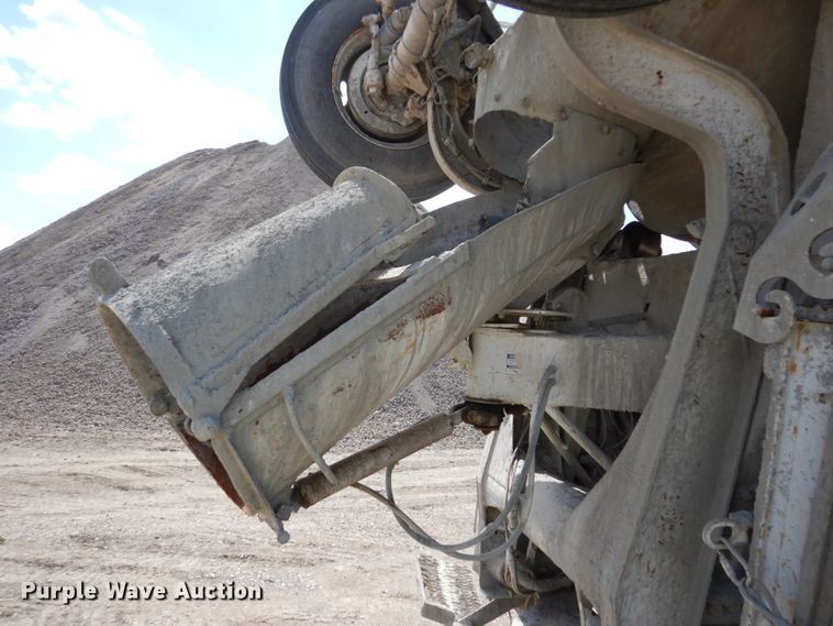 image for item FX9123 1997 Mack RD ready mix truck