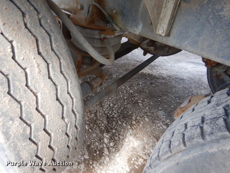 image for item FX9123 1997 Mack RD ready mix truck