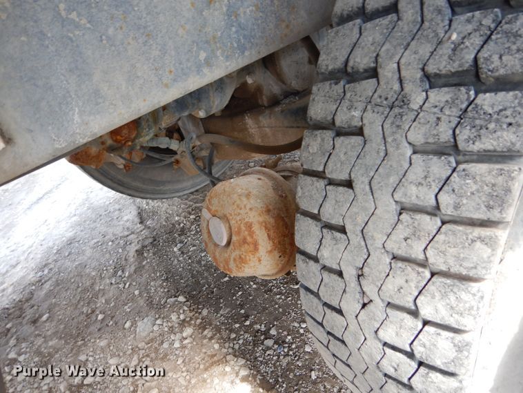 image for item FX9123 1997 Mack RD ready mix truck