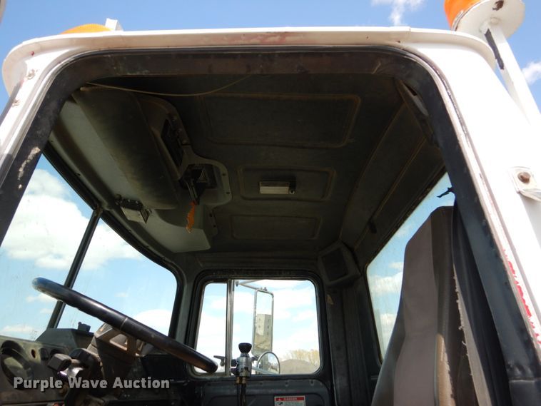 image for item FX9123 1997 Mack RD ready mix truck