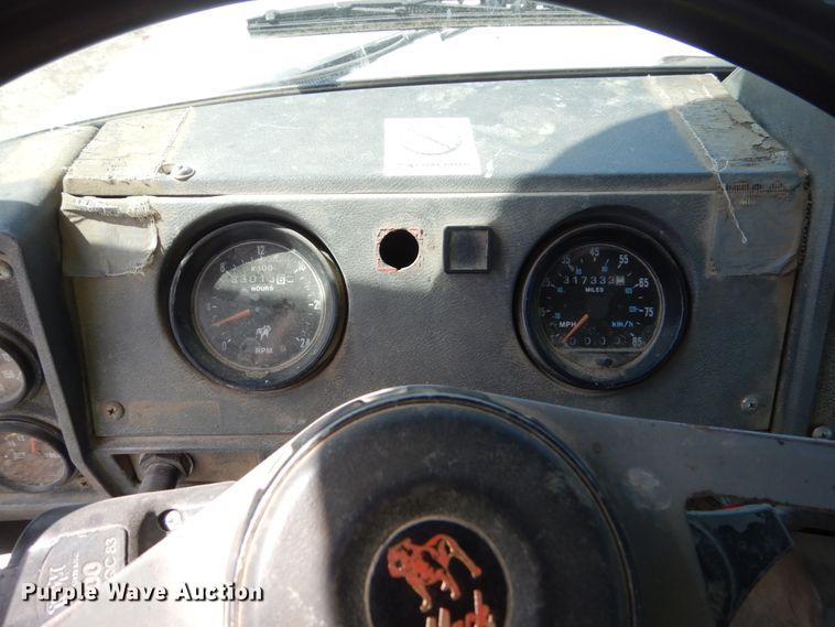 image for item FX9123 1997 Mack RD ready mix truck