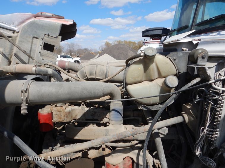 image for item FX9123 1997 Mack RD ready mix truck