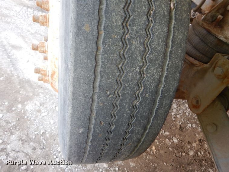 image for item FX9123 1997 Mack RD ready mix truck