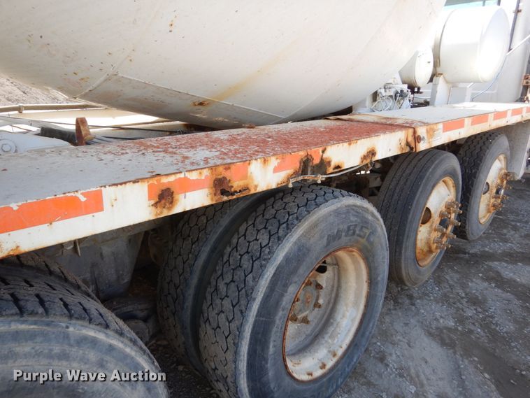 image for item FX9123 1997 Mack RD ready mix truck