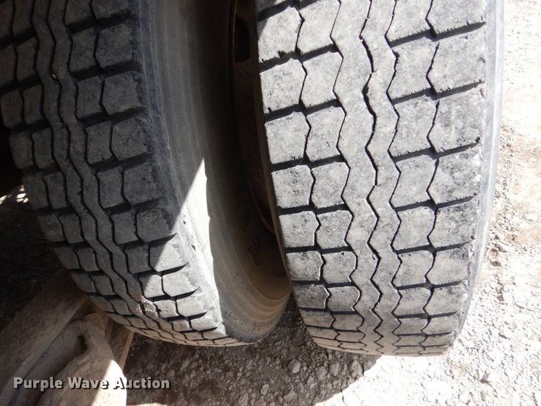 image for item FX9123 1997 Mack RD ready mix truck