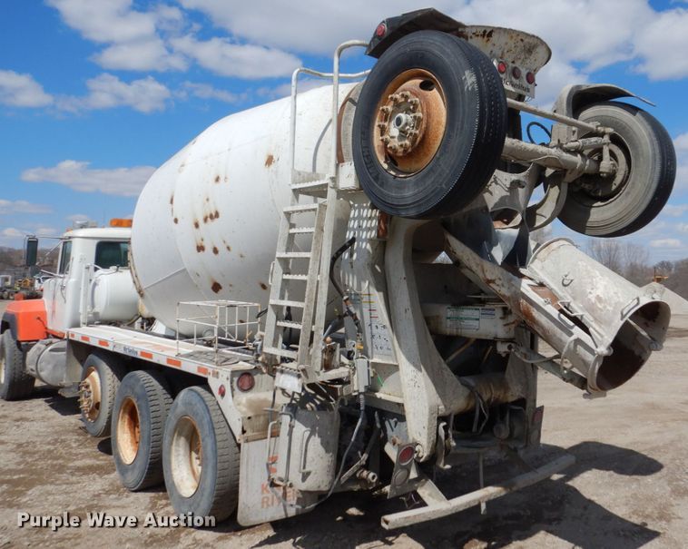 image for item FX9124 1997 Mack RD690S ready mix truck