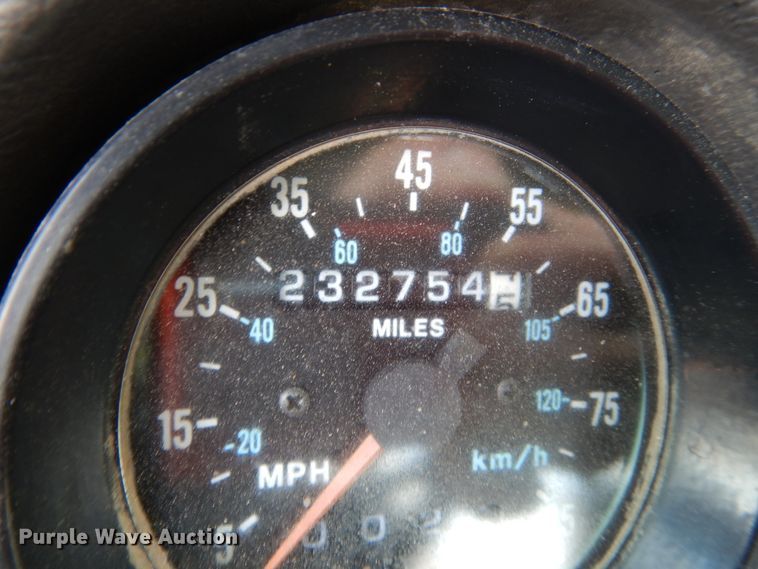 image for item FX9124 1997 Mack RD690S ready mix truck