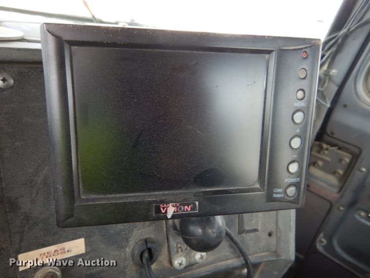 image for item FX9124 1997 Mack RD690S ready mix truck