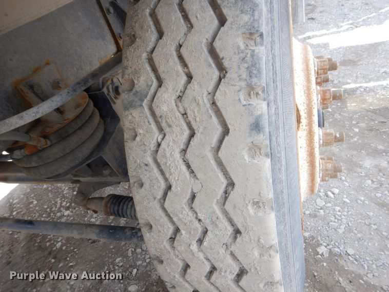 image for item FX9124 1997 Mack RD690S ready mix truck