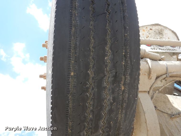 image for item FX9124 1997 Mack RD690S ready mix truck