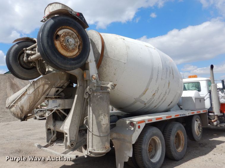 image for item FX9125 1997 Mack RD690S ready mix truck