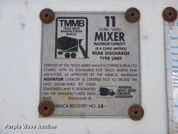 image for item FX9125 1997 Mack RD690S ready mix truck