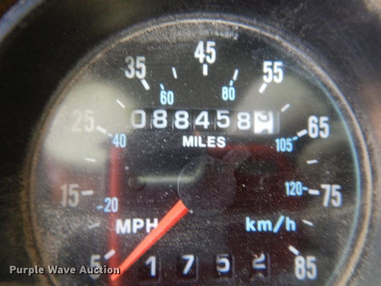 image for item FX9125 1997 Mack RD690S ready mix truck