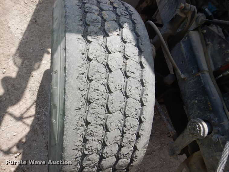 image for item FX9125 1997 Mack RD690S ready mix truck