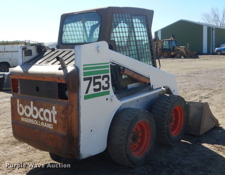 image for item FX9136 2000 Bobcat 753  skid steer loader
