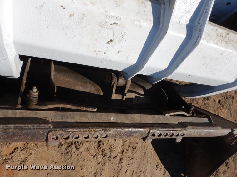 image for item FX9136 2000 Bobcat 753  skid steer loader