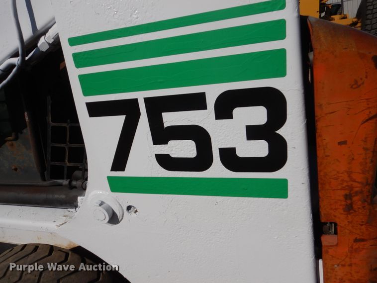 image for item FX9136 2000 Bobcat 753  skid steer loader