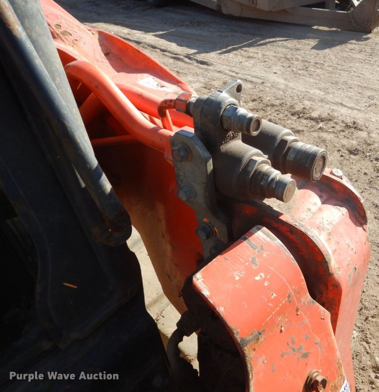 image for item FX9137 Kubota SVL90-2  tracked skid steer loader