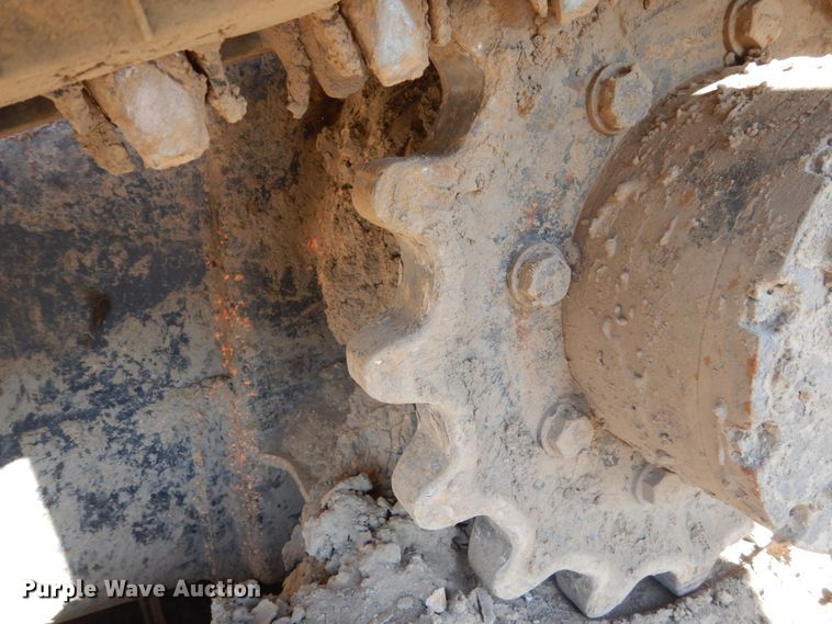 image for item FX9137 Kubota SVL90-2  tracked skid steer loader