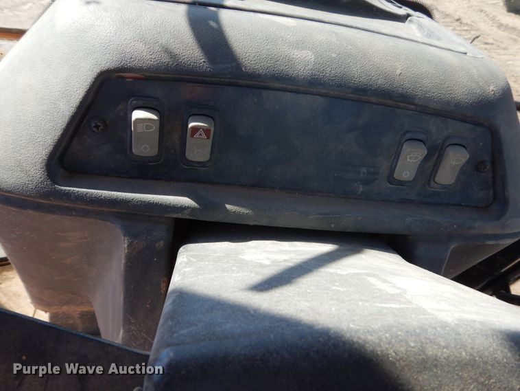 image for item FX9139 2002 John Deere 310G  backhoe