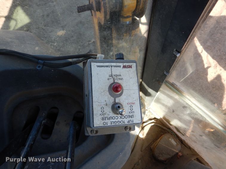 image for item FX9139 2002 John Deere 310G  backhoe