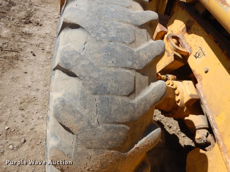 image for item FX9139 2002 John Deere 310G  backhoe