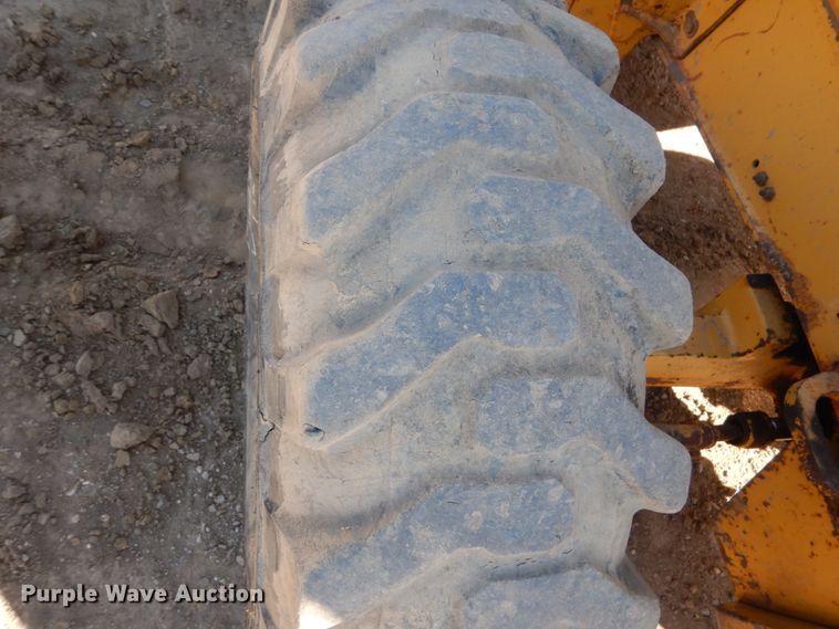 image for item FX9139 2002 John Deere 310G  backhoe