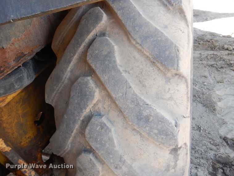 image for item FX9139 2002 John Deere 310G  backhoe